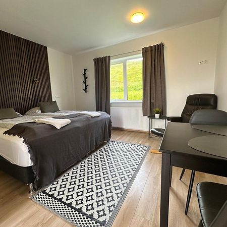 Guesthouse Brunahlith Athaldalur Buitenkant foto